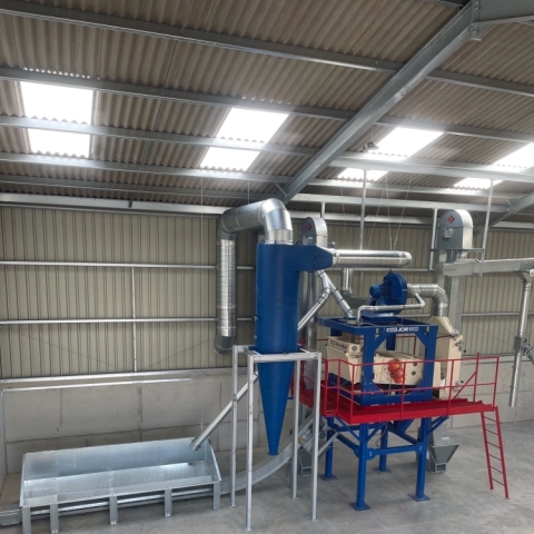 N M Stovin Farm significantly increases the bottom line via on farm seed cleaning with JK Machinery's JCM VibroMAX from McArthur BDC 